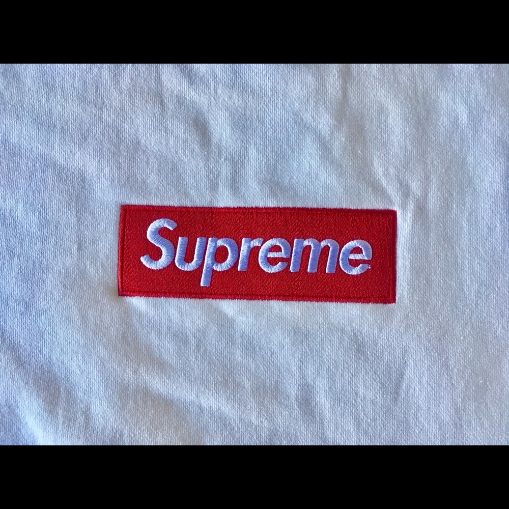 Supreme White Bogo Crewneck Accepting Offers F/W15 - Picture 2 of 8